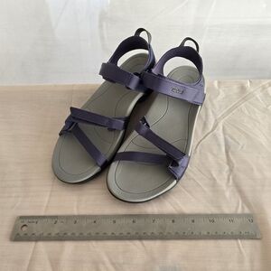 Teva Women's Verra Sandal (8.5)